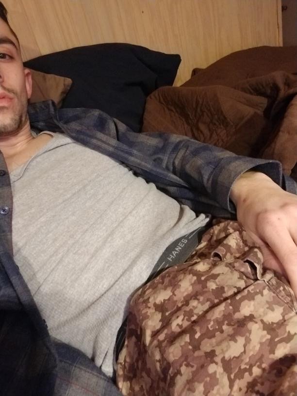 emjen133's tweet photo. Another request. This is Anthony. 😏#straightguy #straightbait #str8bait #str8b8 #baited DM me requests, always free! https://t.co/zBRtwemgEj