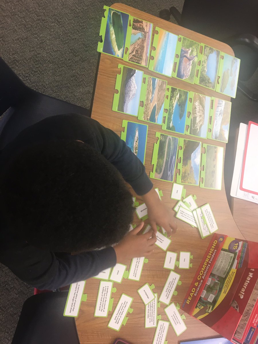 Working on #science #planets #landforms making the wheels of the mind turn! #donorschoose <a href="/DonorsChoose/">DonorsChoose</a> making the class come to life #KISDTeamSpEDP2P @TEP_KISD