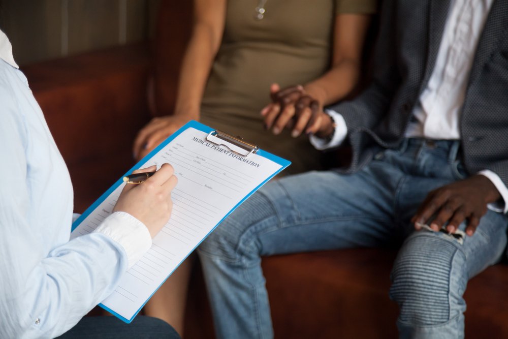 BrainandLifeMag's tweet image. Physicians can’t always diagnose patients' unusual symptoms. Learn how to #selfdiagnose successfully and talk with your doctor about your condition. bit.ly/2Tlqigu #brainhealth