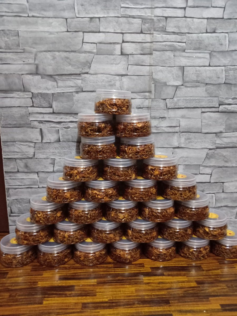 MiraIbu's tweet photo. Alhamdulillah pg td ambik stok 30 bkas tgl 4 bkas lg..mlm ni kte ambik stok lg😍😍😍.sape yg bmnat nk order smbal bilis blh wsp 017-9232539 https://t.co/UvkjN9pflY