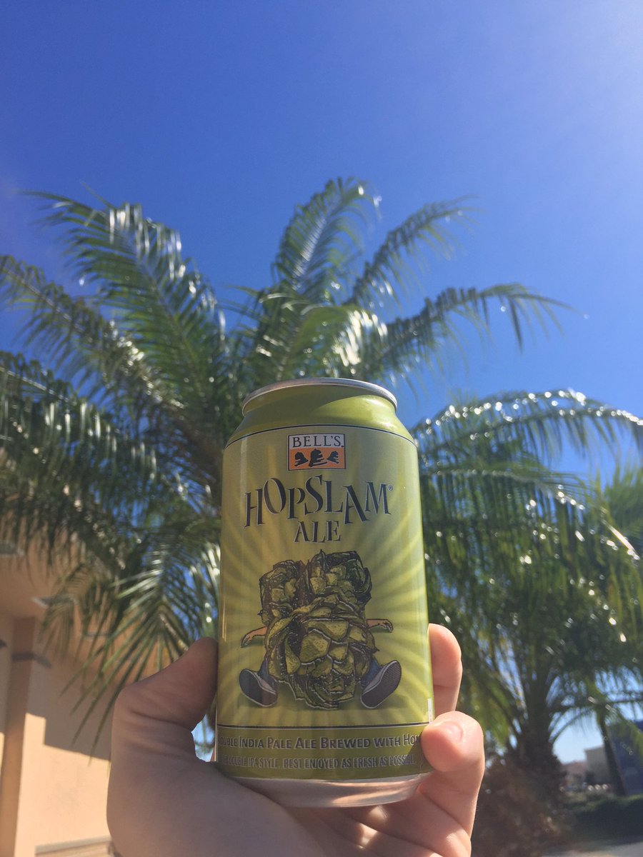 ABCBeerJamesM's tweet photo. The rain is gone but the cool breeze is staying, perfect day for a double! Hopslam is here! @BellsBrewery #kissimmee #florida #SunshineState #beer #craft #craftbeer https://t.co/vU3n1WtboN