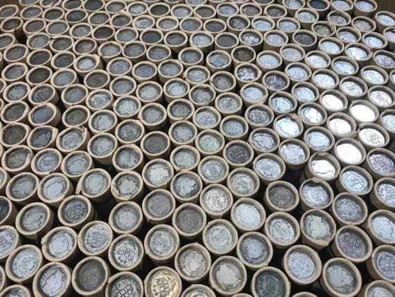 FOLLOWLOLALWAYS's tweet photo. one random silver barber or liberty head dime 1892-1916 | Etsy
https://t.co/rHDyQuRXTc
#coin #Coins #etsystore #etsyclub #follow #retweet #fun #CoinBundle #Coinbase #buy #shop #collect #silver https://t.co/bqLkhQeUgz