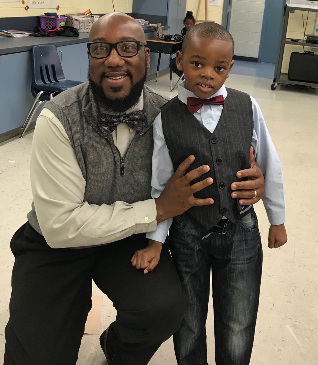 teacher_faye's tweet photo. Men of Vision’s Tie Tuesday is even inspiring our 1st graders! This is the cutest thing I’ve seen in a long while! Adorable! ♥️♥️♥️ #MenofVision #MOV #TieTuesday @DrTBrooks @KenlyCougars @HillsboroughSch @AchievementSch @principallyyou @MOVTampa https://t.co/dvhopK6OX6