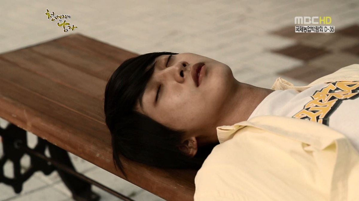 공민규보시는 김에 김민규도 보시라고 천번째남자까지 올려봅니댠

천번째남자 진영 Cut
mega.nz/#!tnZiBKyI!THJ…