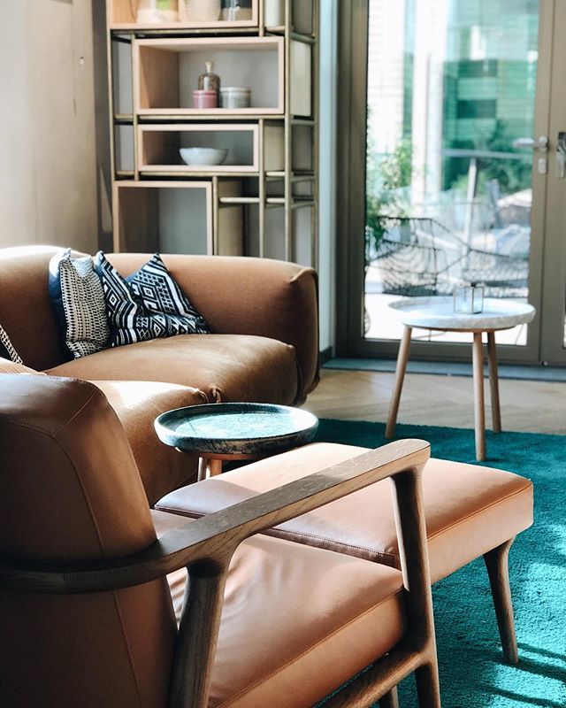 hyattregencyams's tweet photo. Take a seat in the sun #atHyattRegency ✨
.
.
.
#hyattregencyamsterdam #interior #interiorgoals #plantloversofinstagram #sustainability #beautifulinteriors #beautifulhotels #coffeebreak #hyattregency #design #sunshine #winter #amsterdam https://t.co/nkBQ7AzP9Z https://t.co/s2PKWK7IPj