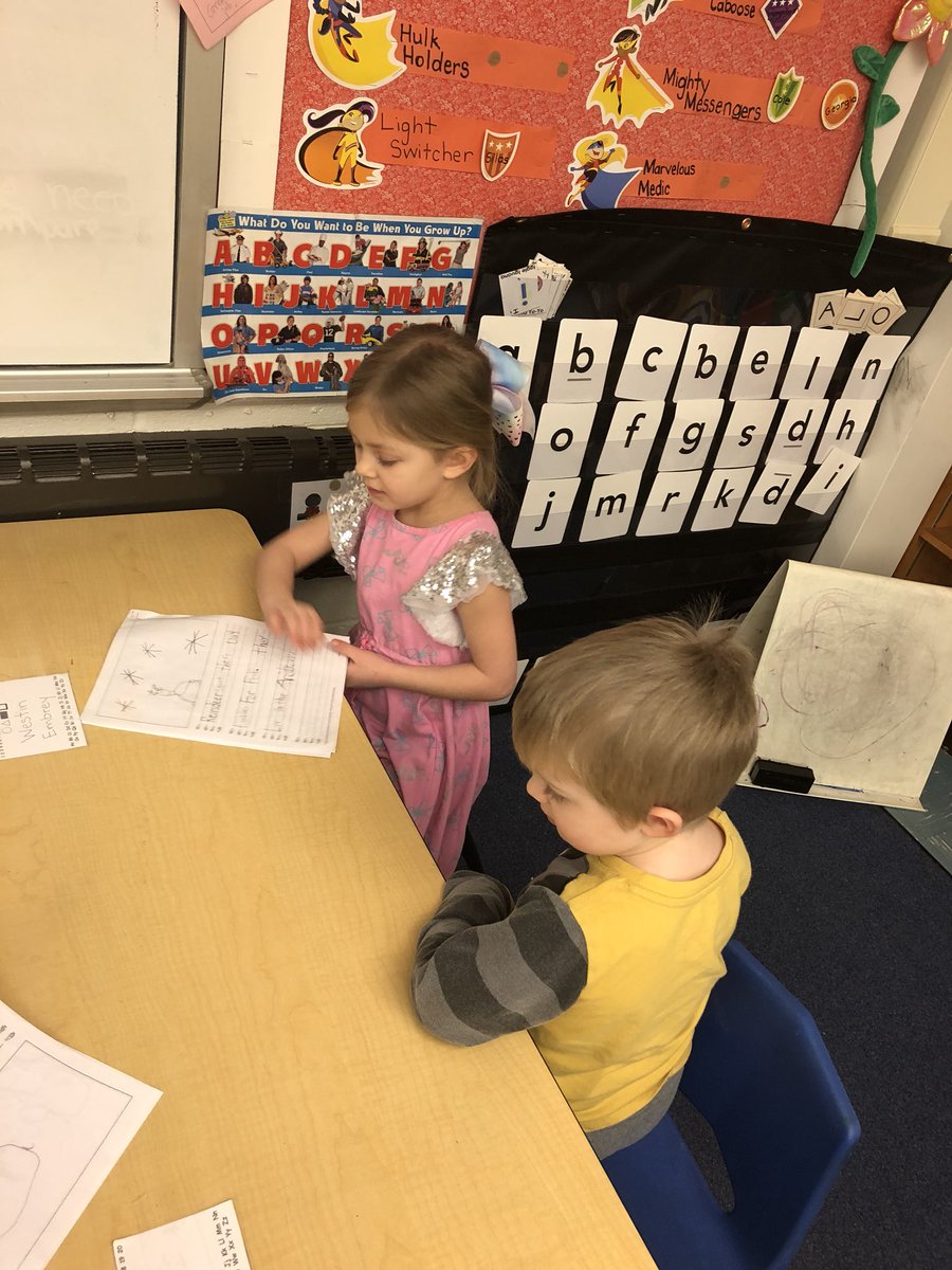 Kindergarten shared their Arctic Animal stories with Pre-k today <a href="/JULIEBARE4/">JULIE BARE</a>