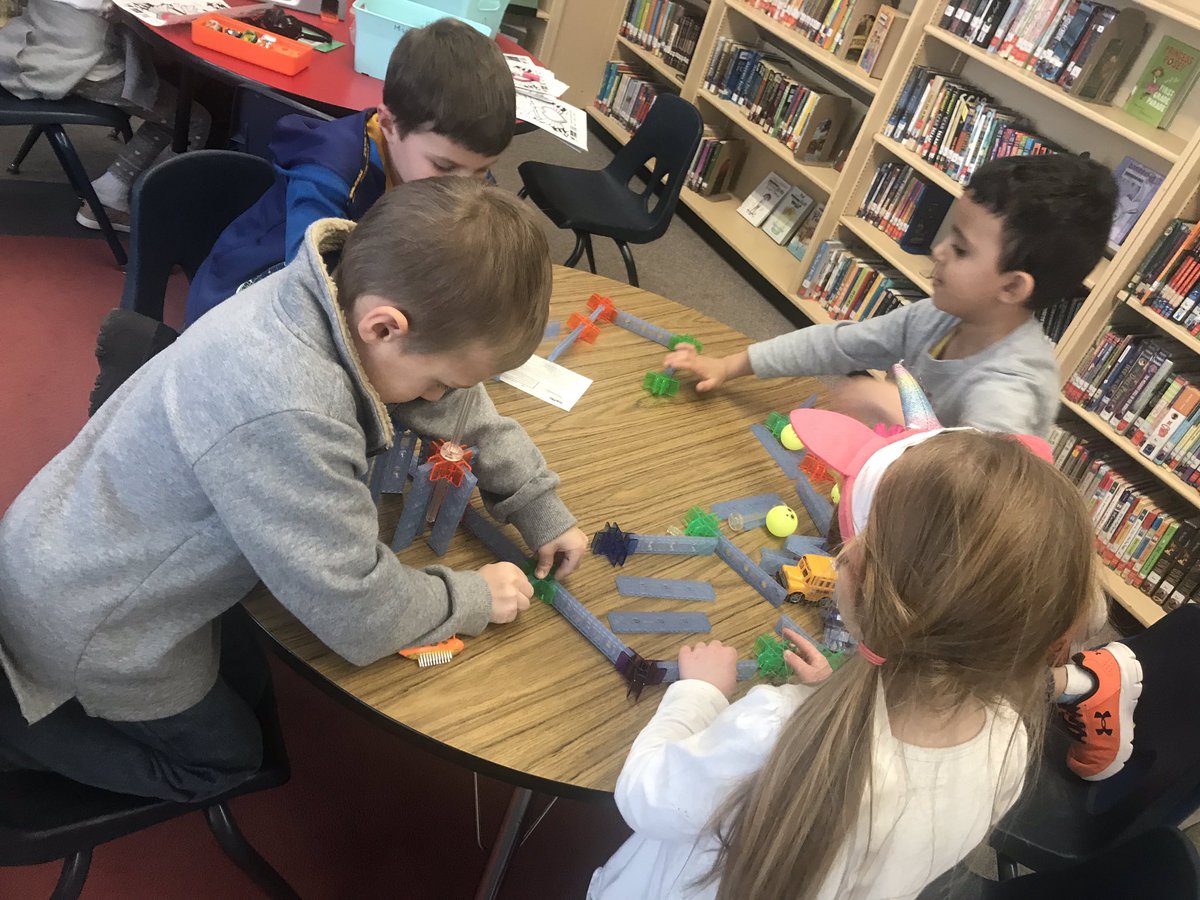 fabuLASHfudale's tweet photo. Yesterday K students loved designing, playing &amp; working with the @BrackitzEDU BUGZ Play pack. Honestly, older kids loved it too! I had to order more bugs! @FishcreekSMFCSD @SMFSchools #true2stow #stowk4 https://t.co/dLtoB5aHmb