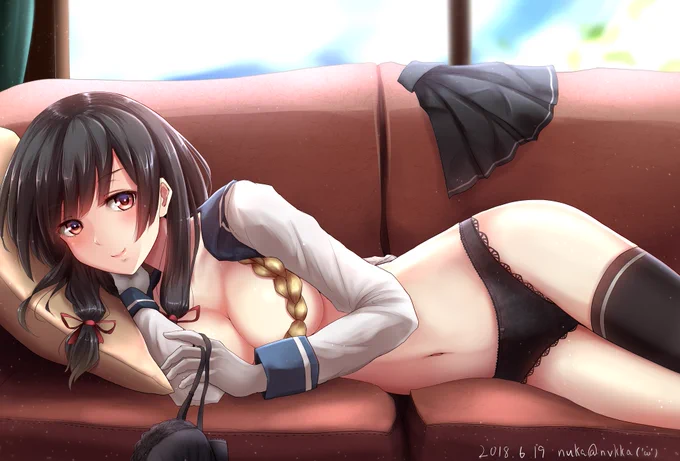 #一部の磯風過激派による過去絵投下が相次ぐ

イソ₍₍(ง'ω')ว⁾⁾イソ

 ('ω'≡'ω')

イソ₍₍(ง'ω')ว⁾⁾イ

     < (憲)>
    ヘ( ゜∀゜)ノ          ヘ( 'ω')ノ
  ≡ ( ┐ノ          ≡ ( ┐ノ
  :。;  /            :。;  / 