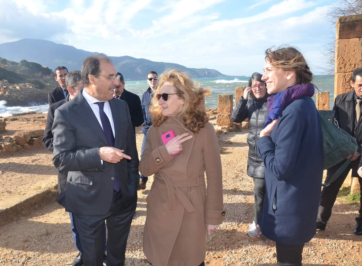WTipasa's tweet photo. استقبل مساء أمس الاثنين والي ولاية تيبازة السيد #محمد_بوشمة وزيرة العدل الفرنسية السيدة #Nicole_Belloubet في زيارة قادتها إلى ولاية تيبازة. https://t.co/beFKdLhrVu