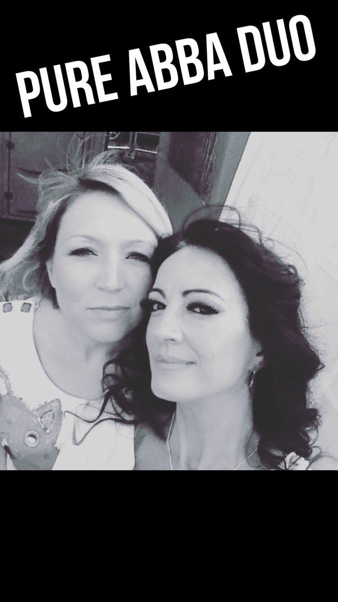PureactsUK's tweet photo. A windy day... #pureacts #pureabba #abbaduo #abbatribute #singers #live #entertainment #agnetha #frida #abba #events #party #satin #70s #mammamia #performers https://t.co/QmkaHvX5Zo