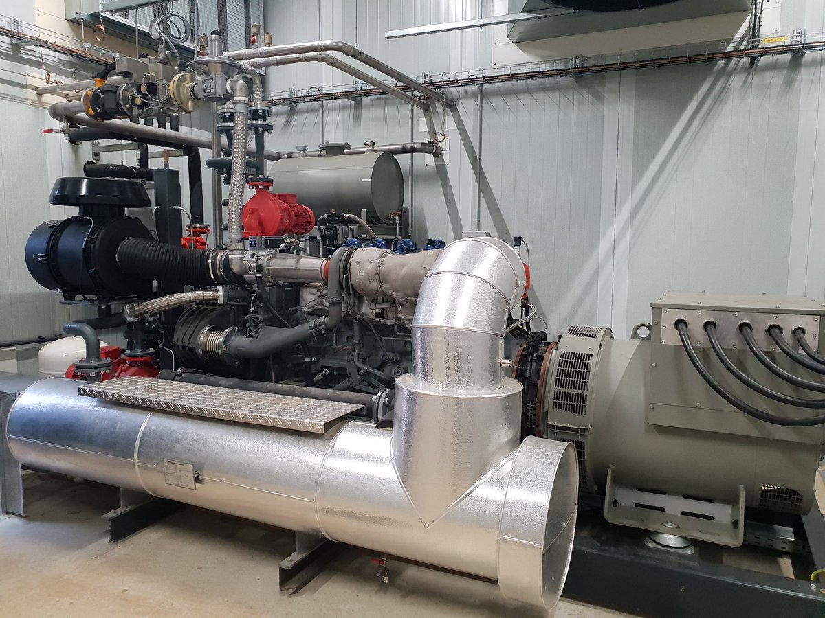 Arnaud_Marlet's tweet photo. Avant le salon @BiogazEurope visite  du Gaec le lait des champs à #LaBazougeDuDésert. Unité de #méthanisation avec #Francebiogaz La chaleur est valorisée avec un atelier de séchage de fourrage. https://t.co/COuiLI7Pf1
