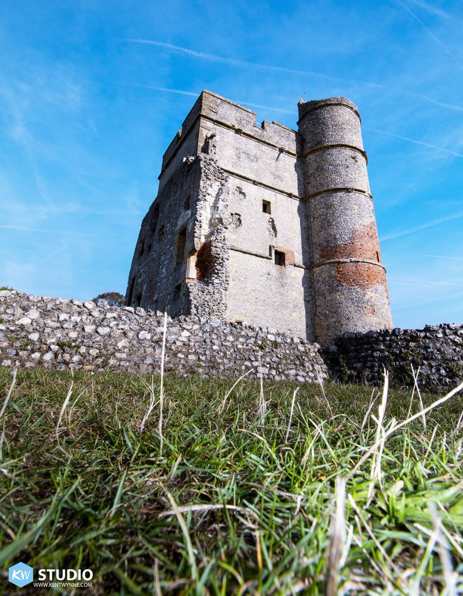 KW_studio_UK's tweet photo. There are no rules of #architecture for a #castle in the clouds | #🏰 #☀️⠀
Discover More → https://t.co/ISnMJGtOT1⠀

🖥️ WEB &amp; BOOKINGS: https://t.co/qMMhiQhVx0  
#KWstudiouk  | @KW_studio_UK 
📸 #kentwynnephotography
🏞 #kentwynnelandscapes
#landscape #landscapephotography https://t.co/PgraHUmuoA