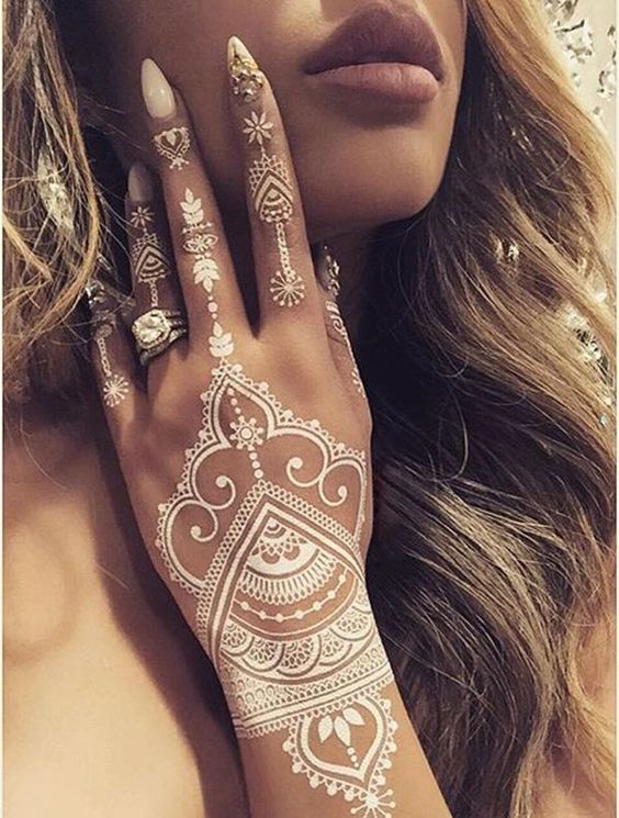 4 Things I Learned After Getting A Traditional Henna Tattoo As An American