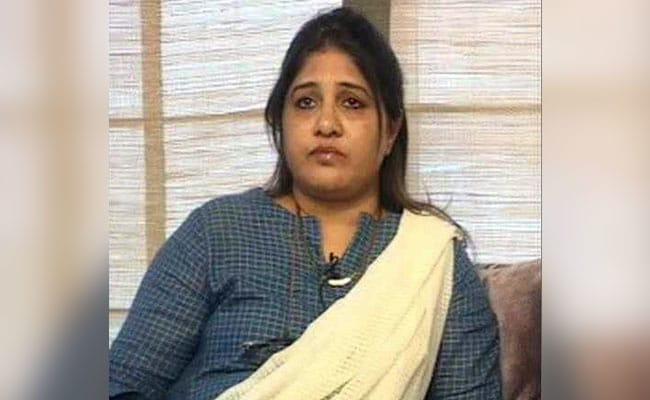 indiaanglr's tweet photo. "More #Indian Than #Anantkumar #Hegde": #Muslim Wife Of Congress Leader https://t.co/LJ1eq0UxuF https://t.co/9eqagVubCw