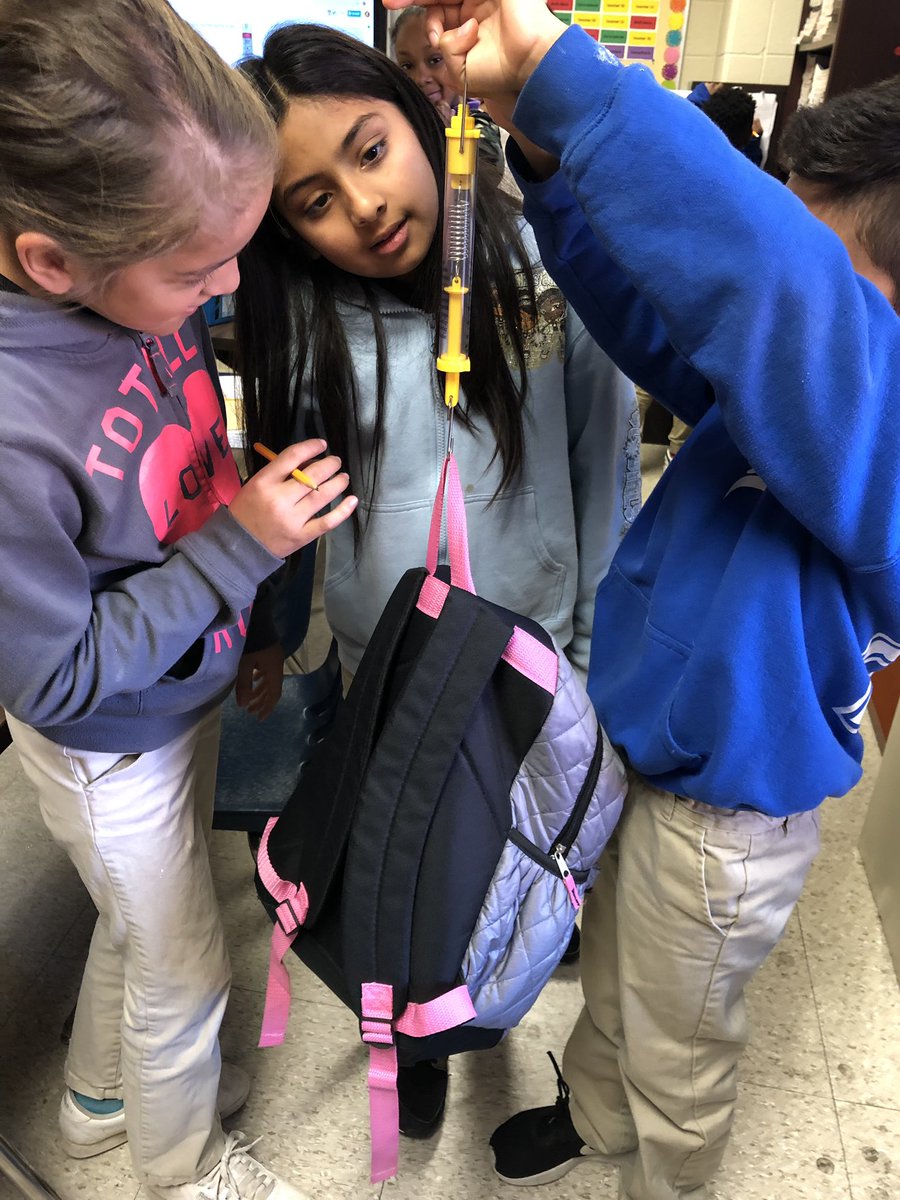 roopasan's tweet photo. Spring scales, weighing, gravity, mass, weight, look here, Newtons, grams.... lots of fun discussions in Room 26.@GrayElemEagles @SerjioMedina @louise4jones @DjedwardsMs @MrsBringmann @STARS_902 #GrayTScience https://t.co/4m4VAYa6GV
