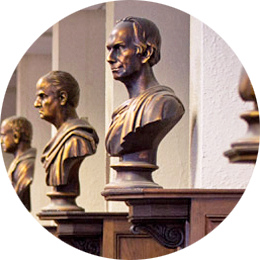 We're at <a href="/NorthwesternLaw/">Northwestern Law</a>’s 46th Annual Securities Regulation Institute! Up for breakfast is <a href="/Orrick/">Orrick</a>'s Jenny Martin sharing insights on "Moving to the #cloud without losing the Disinfectant Properties of Sunshine."  bit.ly/2HECW90