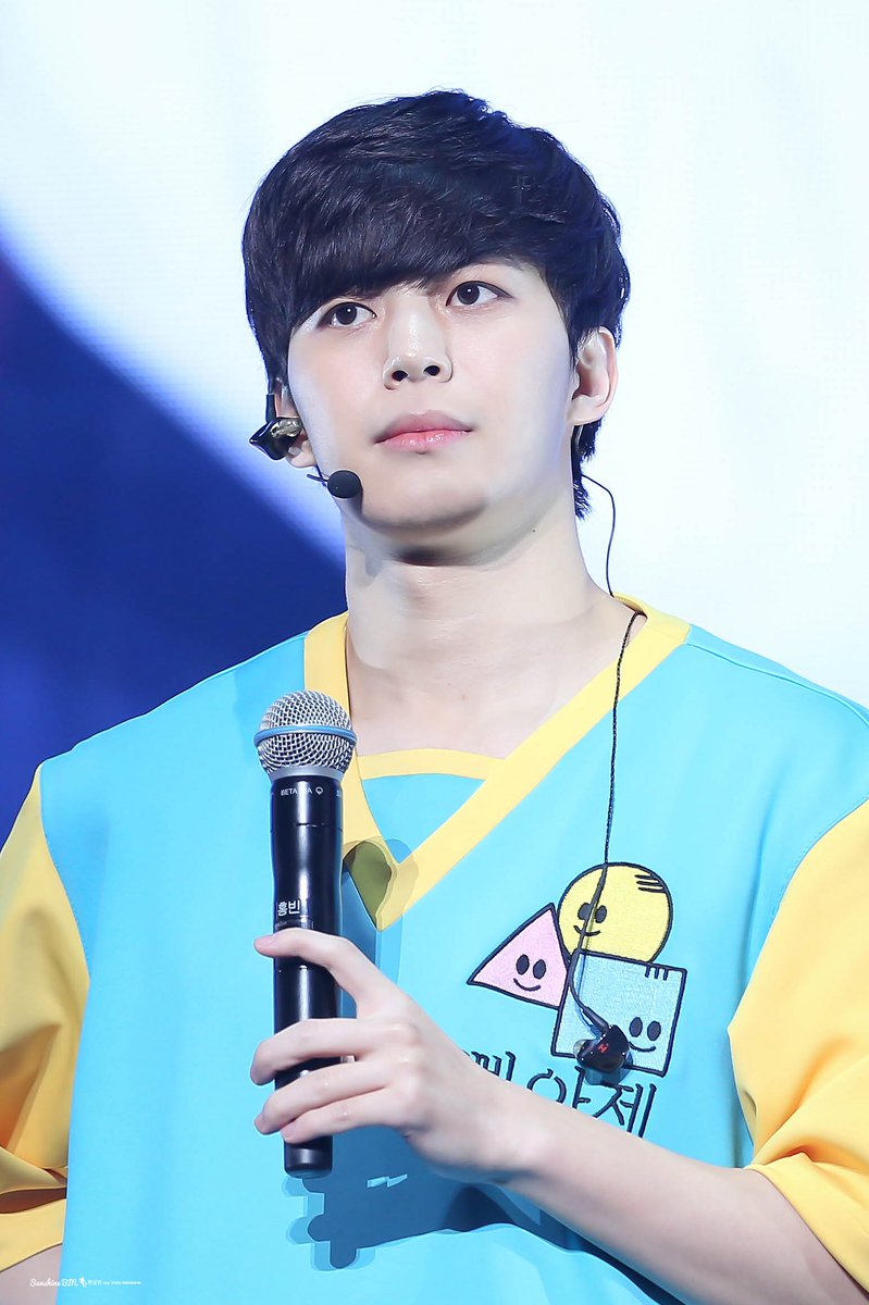 Beans930929's tweet photo. 190127 별다섯 팬미팅 #VIXX #빅스 
#HONGBIN #홍빈 @RedBeans93 https://t.co/mgVRogdEZZ