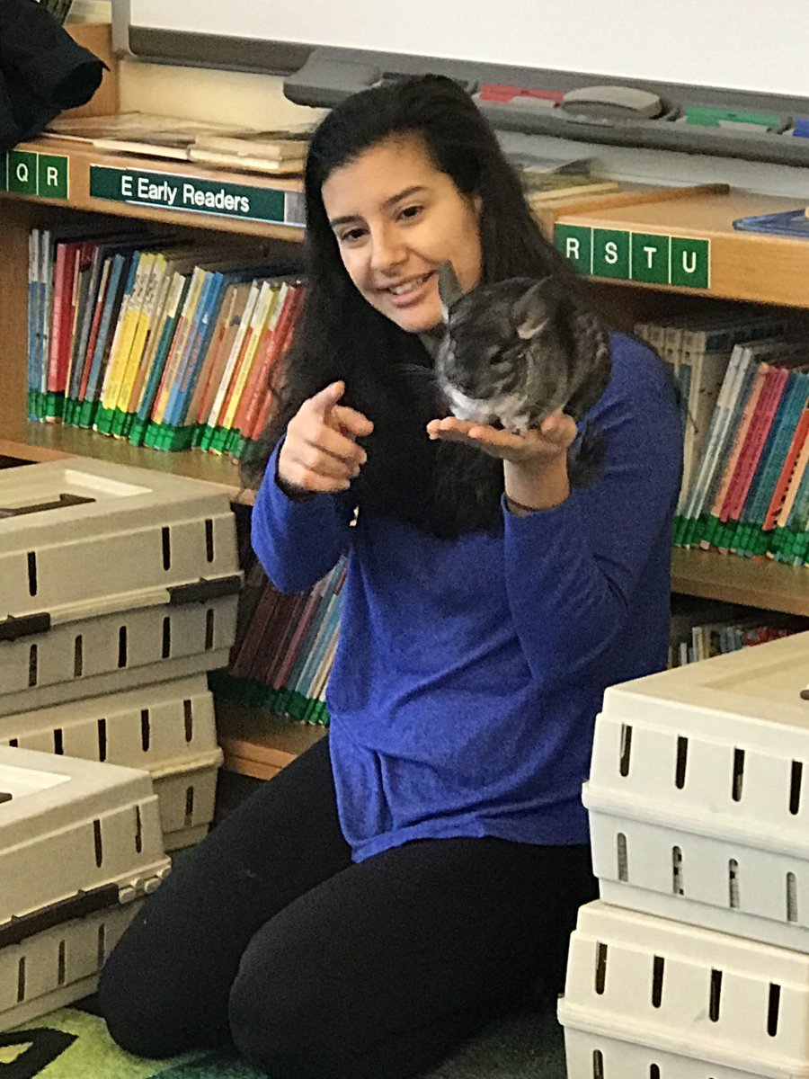 LibraryReads's tweet photo. Animal adaptations with Grade 2 and the Greenberg’s Nature Center #greenacreslibrary #greenacrespride #greenacreslibrary #libraryga #righttoimagine https://t.co/7uoa7sBIBZ