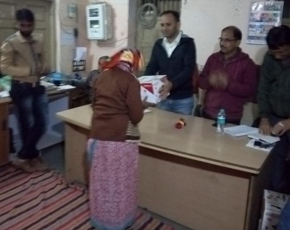 Ratri shabha at unthkari village  of Umreth taluka by prant Anand and his team.