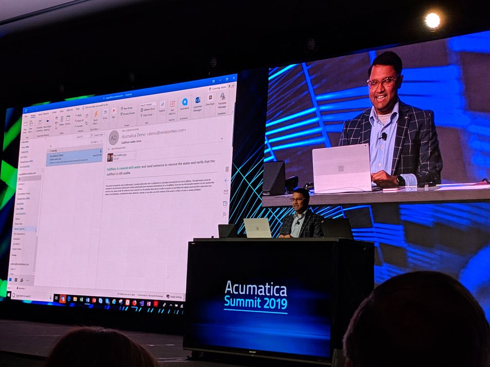 Acumatica's tweet photo. Create a project issue from directly within @Outlook #Acumatica2019R1 #acumaticasummit @ajoyk https://t.co/nU9ovNT1mA