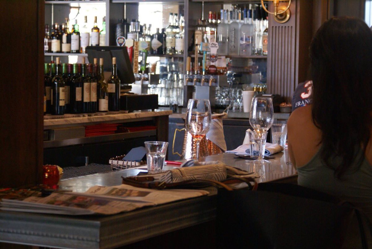 TheFrenchBR's tweet photo. If you’re looking for a sign that you should have a glass of wine, this is it. 🍷 #wine #bardining #naplesbrasserie #lighterfare #casualdining #5thavesouth https://t.co/Oq21fwOTsx