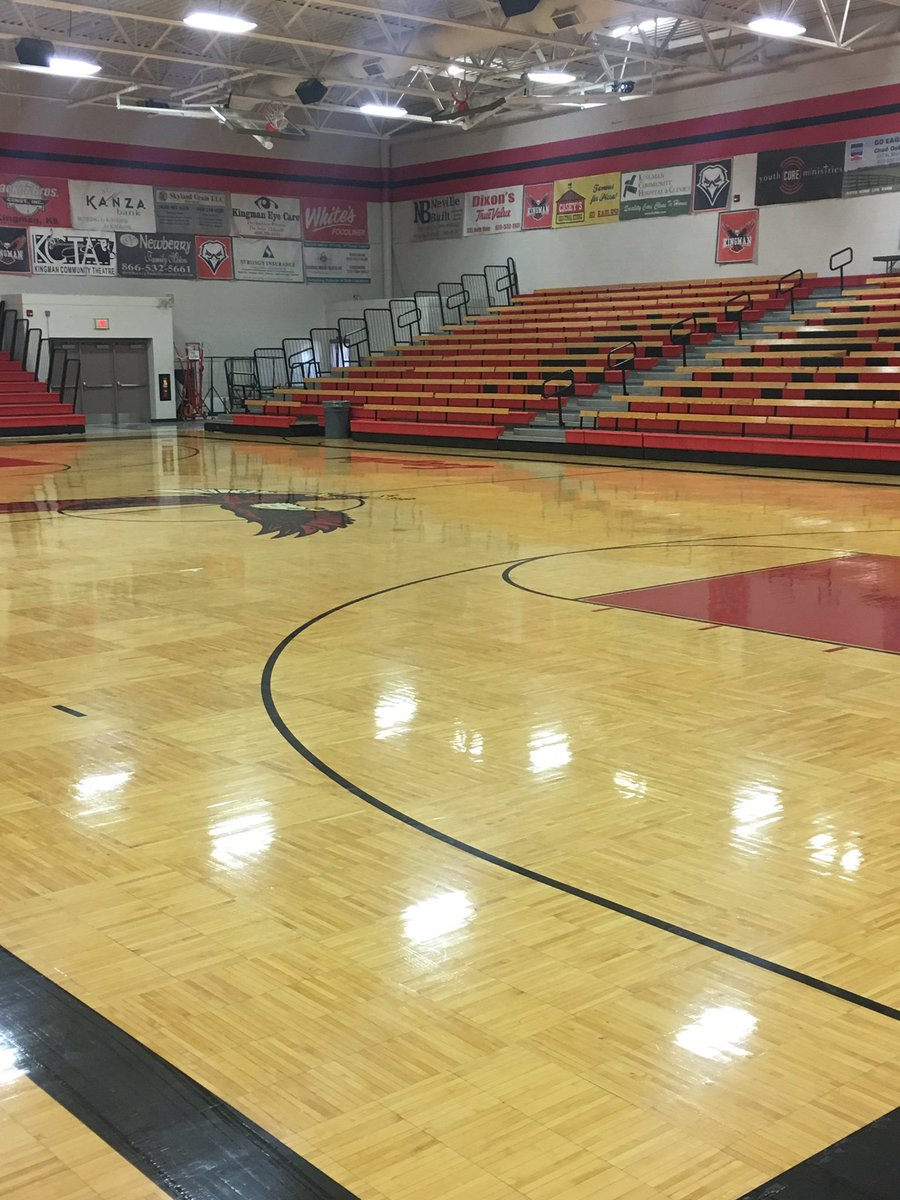 KingmanEagles's tweet photo. Basketball vs. Belle Plaine tonight. Booster Club is inviting everyone to attend the games for FREE. Also showing off our Digital Trophy Case. Check it out!! @Nanonation https://t.co/cWi5dioVoB