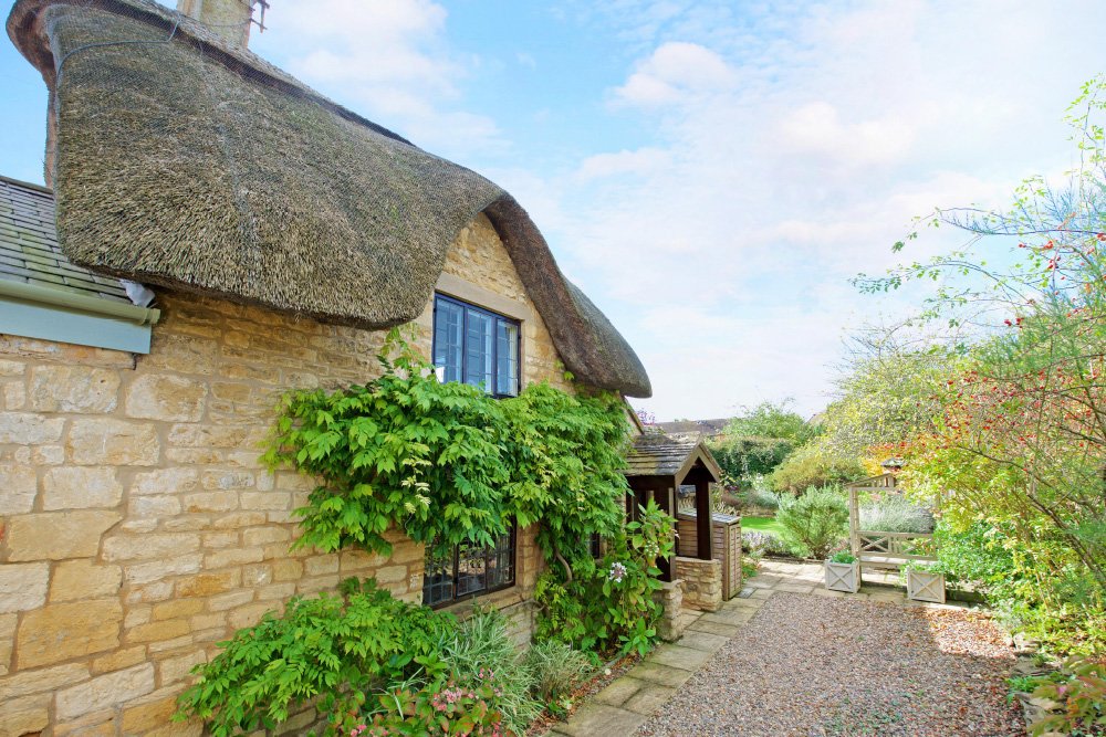 Midweek_breaks's tweet photo. Holiday home owners please take advantage of your complimentary listing on our lovely new website... https://t.co/OjkHRPW9ur #holidayhome #holidaylet #traveluk #propertyowners #propertyinvestors #travelprof #ukbreaks #midweekbreaks https://t.co/4aulDg624L