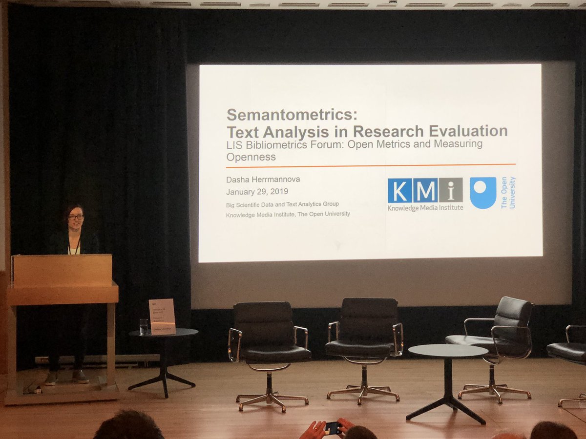 davejavupride's tweet photo. Fantastic presentation on Semantometrics by @robodasha from @kmiou here at the LIS Bibliometrics 2019 event. #LisBib19 @britishlibrary @oacore https://t.co/O0kmuvrvzS