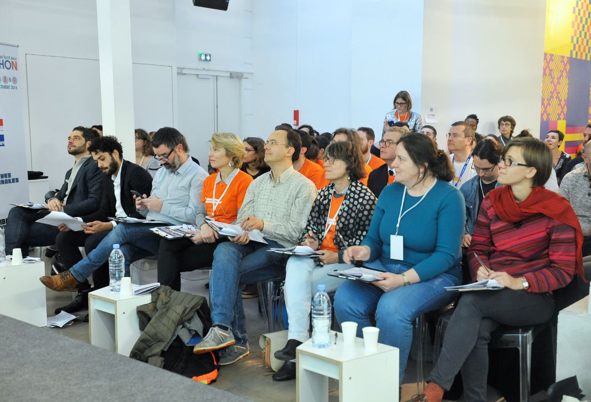 ArchivesnatFr's tweet photo. Les étudiants du @MastArchivesP8 vous font leur retour sur le hackathon des @ArchivesnatFr ! #HackAN2018 https://t.co/tgM3yhl1Cb https://t.co/R37jiisGmI