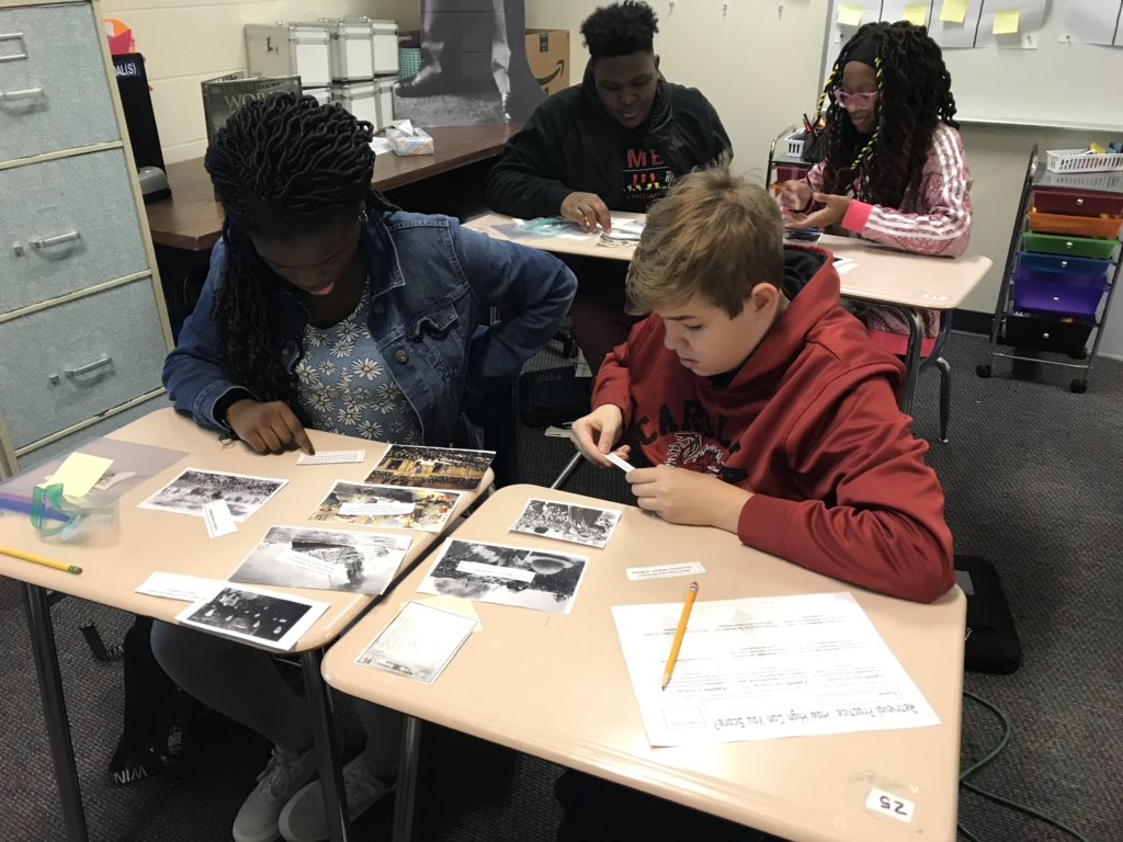 CathleenLacey's tweet image. Second period partnered up to explain the cause and course of World War I by completing a photo / caption arranging activity. #VisualLearning #Discussions #LogicAndReason