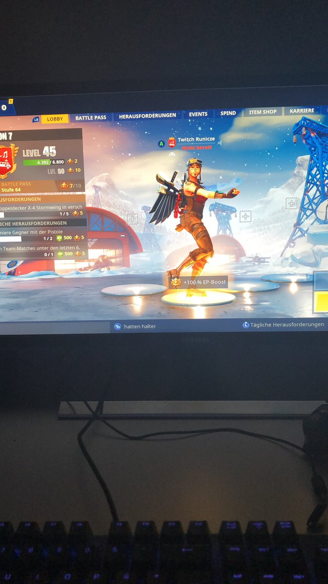 GoandHope2's tweet image. Finaly switched to pc but still playing with controller