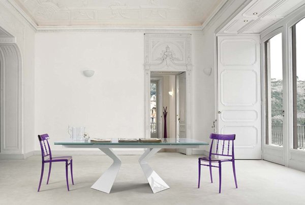 idiliq's tweet photo. A classic design brought to the future thanks to the innovative processes and materials used in its creation. Giuseppina reinterprets the classic chair to give it a new and modern look, according to the needs of the current market. Suitable for outdoor use. In idiliq. https://t.co/eC4r8NYKEo