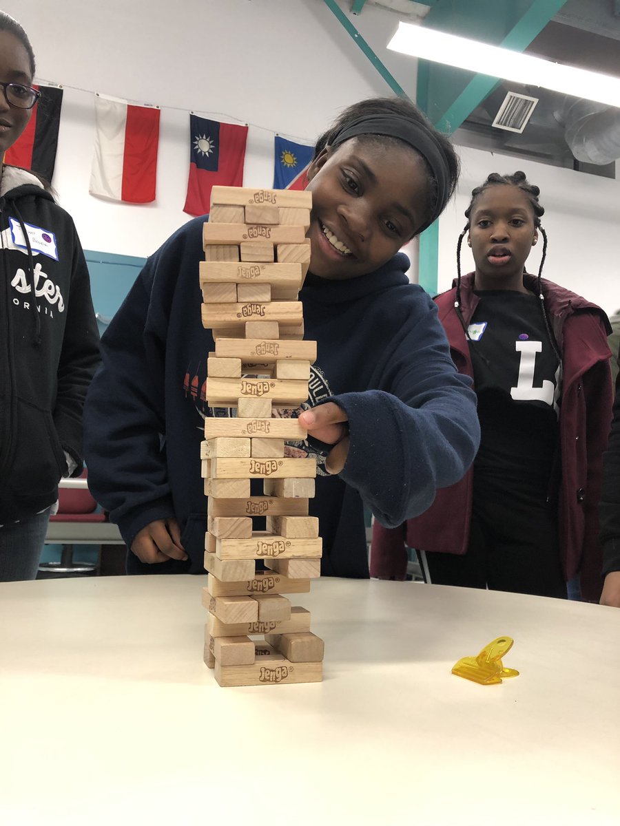 WinYSB's tweet image. Windsor Police and Youth Partnership “broke the ice” with a fun twist on Jenga #winysb #winvalue #policeandyouth #community #jenga #afterschool #positiveyouth