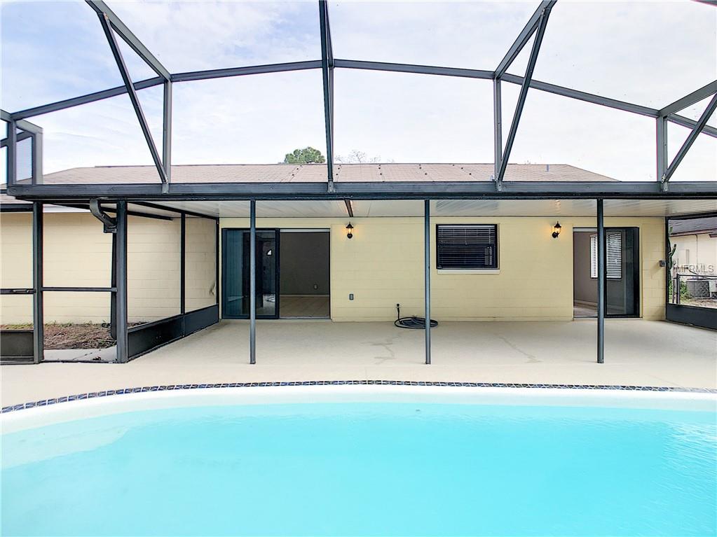 MyMetroCity's tweet image. Lovely move-in ready 3/2 #poolhomeforsale in #EastOrlando with tons of updates! Convenient to the 408, 417, #UCF, #Valencia &amp;amp; #WaterfordLakes shopping &amp;amp; dining. Listed at $249,500.
Get more info: goo.gl/g6eEEz
#eastorlandorealestate #orlandopoolhomes #dreamhome