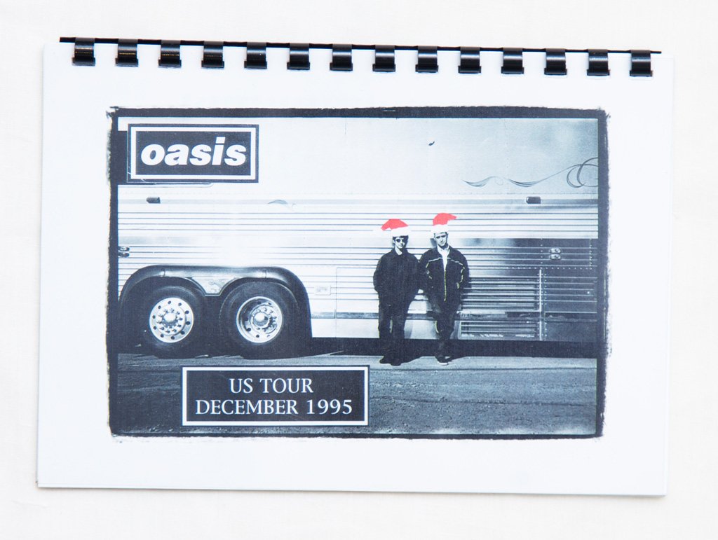 oasis's tweet photo. Cover of Oasis' US '(What's The Story) Morning Glory?' tour itinerary, December 1995. To check out more photos of rare Oasis' memorabilia head over to the official website: 👉 https://t.co/d3AJWFanvA https://t.co/jTM8Qjwi8G