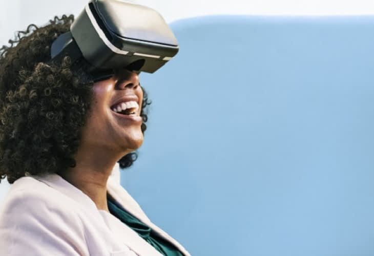 MedicisImmo's tweet photo. [ #NouvellesTechnologies 💻 &amp; #Achatimmobilier] 

 l'#immobilier met les nouvelles technologies au service des #acquéreurs. Des visites virtuelles sont organisées afin de s'immerger dans son futur logement.

On vous en dit plus : 👉 https://t.co/e67tDJyIbJ via @MedicisImmo https://t.co/gmz2T8p1gU
