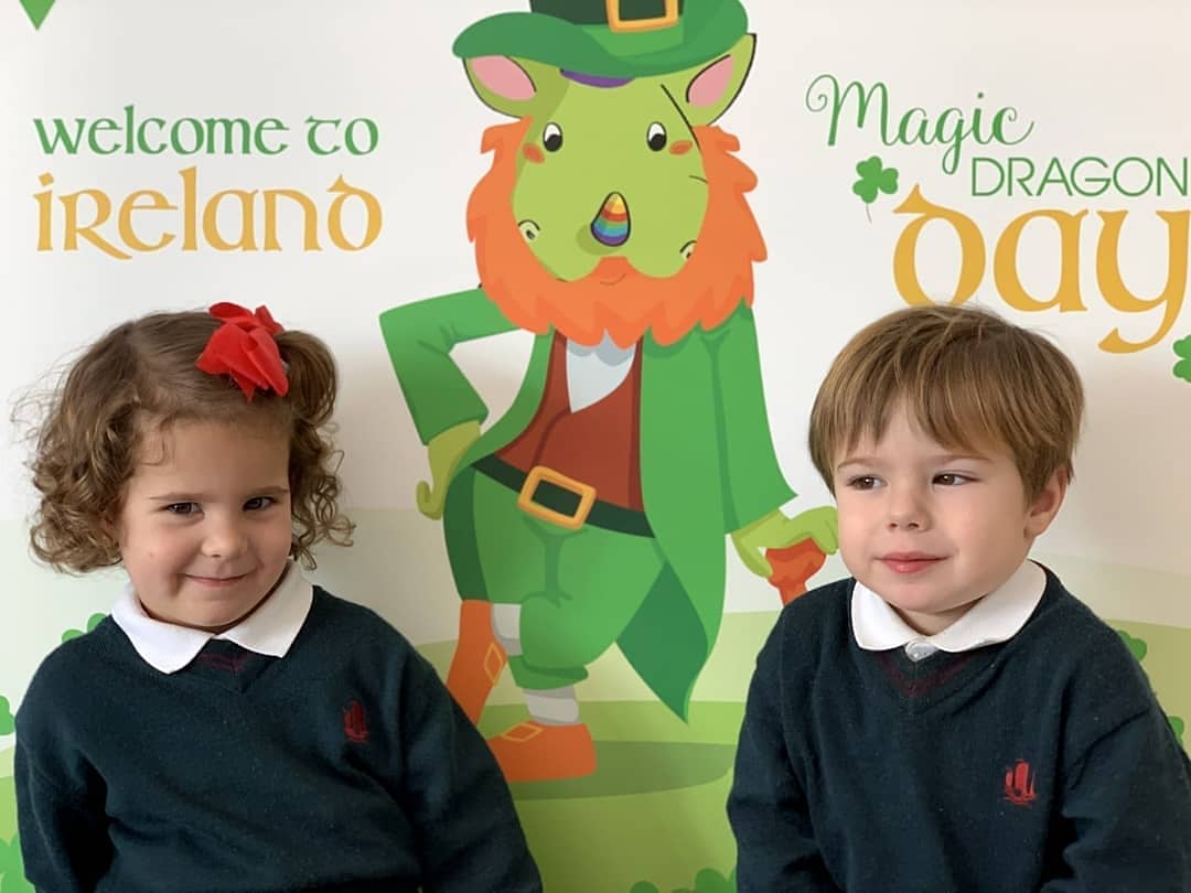 TorrenovaCS's tweet image. Comienza la gran aventura!!
3,2,1......
Magic Dragon is going to visit our school.
#MagicDragon #Ireland #EnglishProject #Colegiobilingüe #🇨🇮✈