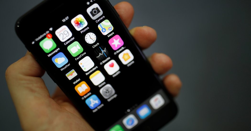 EvanKirstel's tweet image. How to Disable FaceTime to Avoid Eavesdropping Bug dlvr.it/QxlHf7 #iOSOperatingSystem #iPad #AppleInc