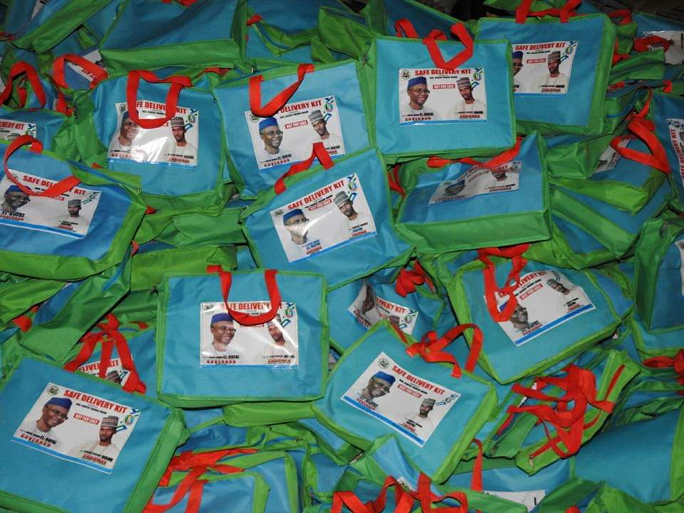HonJarimi's tweet photo. #DeliveryKits
In order to arrest the high infant mortality rate during and after birth in Kaduna South Local Government, Hon. Jarimee has procured for PREGNANT WOMEN 1,300 Safe Delivery Kits to be distributed to all the 13 Primary Health Centre’s across the Local Government. https://t.co/aKaDdKAPDc