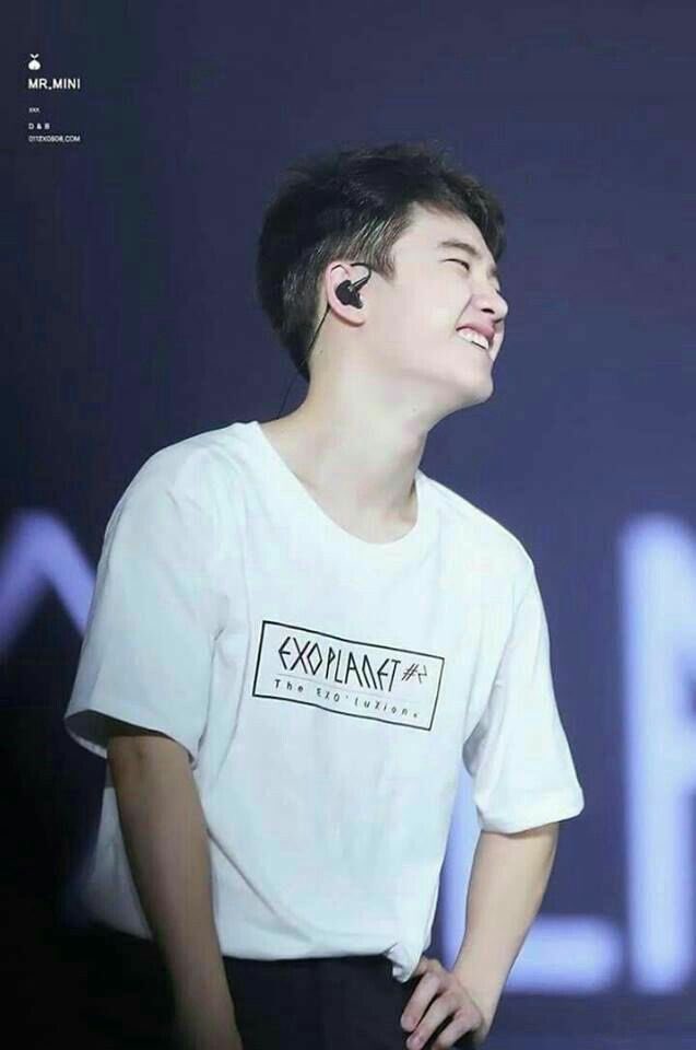 VVindowl's tweet photo. อยากให้มีความสุขเยอะ ๆ เท่าอวกาศ ยิ้มตาปิด แจ้มกลม ปากตุ๊มุเป็นรูปหัวใจ เลยนะคับ 

#7YearsWithKyungsoo #7YearsWithDO https://t.co/zu53UDyrVM