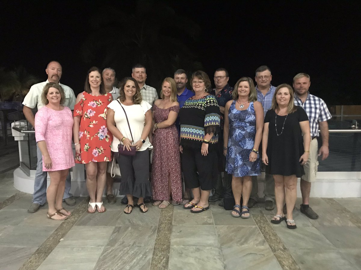 leeherring8's tweet photo. Great trip with great friends https://t.co/wtNUIc9PY1