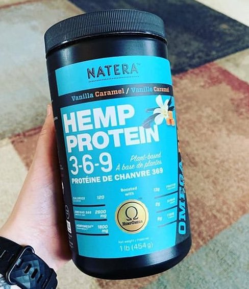 nateralife's tweet photo. lover of @nateralife #HempOmega Vanilla #HempProtein #KacieHaskins leaves a positive review! #NateraSport with 3-6-9 Omega from #Hemp. Vegan, mineral rich + fibre. 📲📦 Shop https://t.co/VecZr7nd5k https://t.co/5WQaAgWLI3