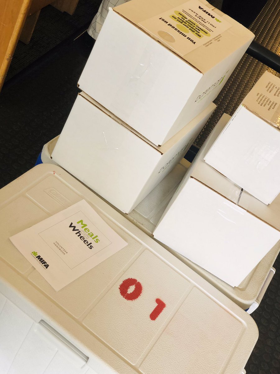 MEM_Careers's tweet photo. @CityOfMemphis adopted a Meals on Wheels route through @MIFAMemphis and we’re so excited to bring hot meals to seniors in the Uptown Community! All CoM Divisions are supporting this effort and yesterday Human Resources kicked – off the service project. #CoMServe #GiveBack https://t.co/MlUSE7z9oQ