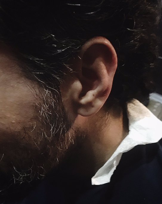 💆🏻&zwj;♂️✌🏼💇🏻&zwj;♂️✂️...male gradually cut...and covering grey side burns/natural adjustment...💪🏼😎...hair-dressin&rsquo;