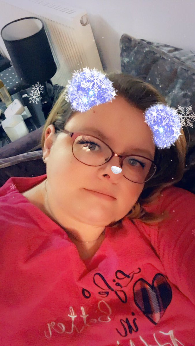 michelle_cats2's tweet photo. #bored #TuesdayThoughts #anxiety #pain #Fibromyalgia #felldownstairs https://t.co/MIUKy5cYol
