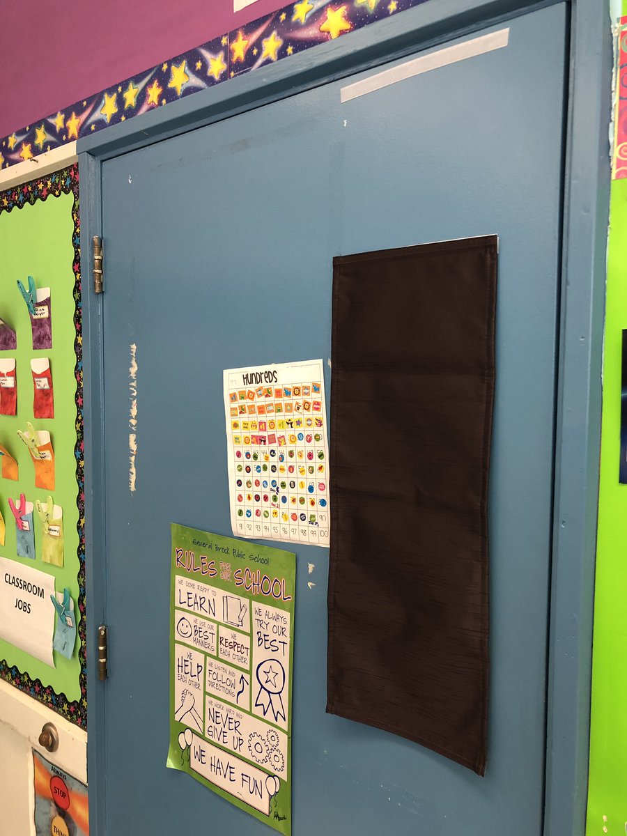 gen_brock_tdsb's tweet photo. Beauty meets safety at General Brock! Big thank you to Ms. Stakic seamstress and office admin. extraordinaire for creating these practical window coverings! #velcroforlife #sewingforsafety #cantseein https://t.co/RbFAZni6Nm