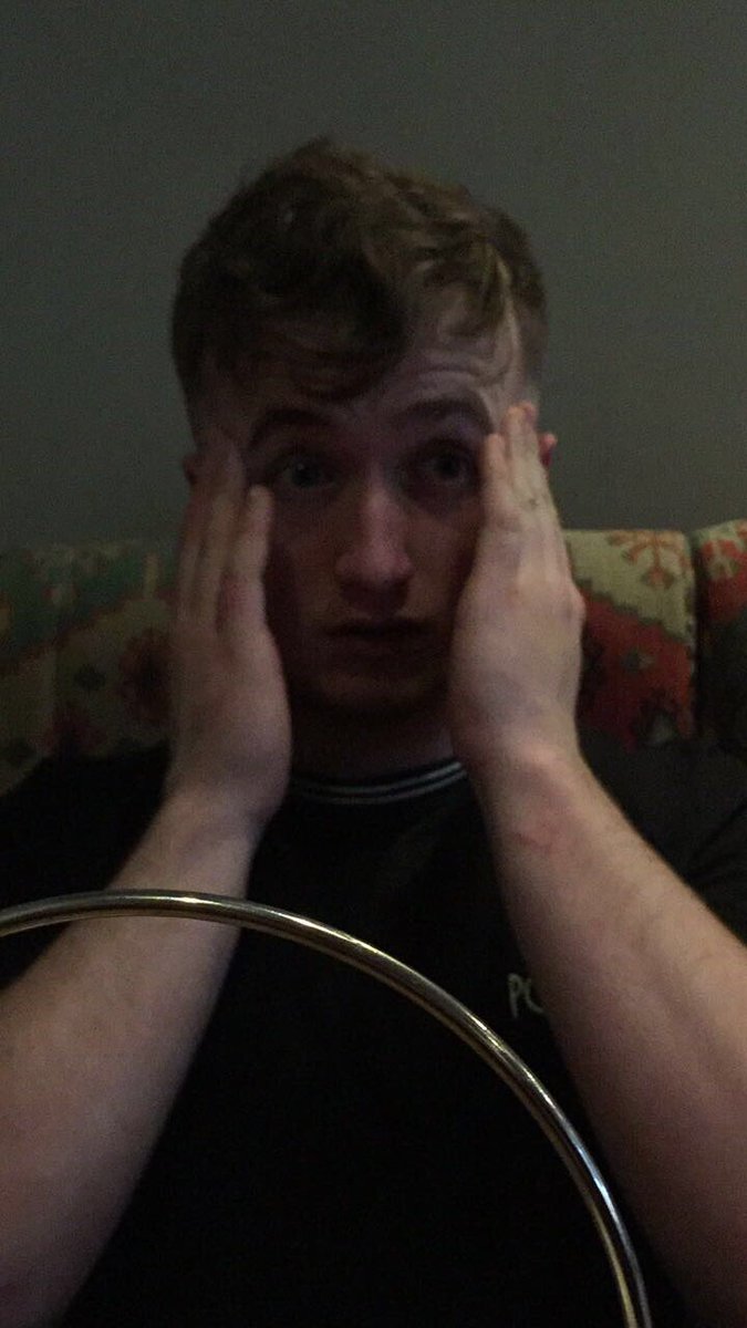Stress when you lose your juul on a night out