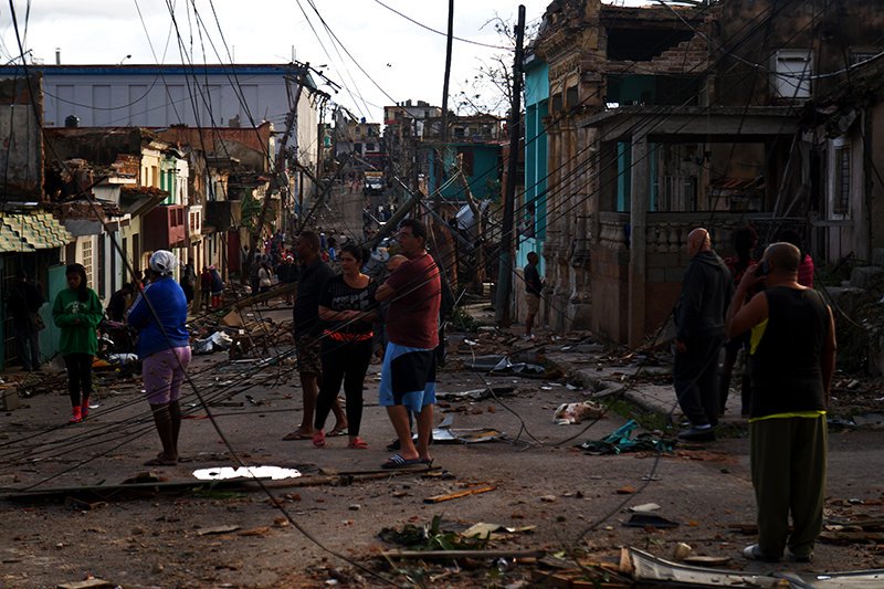 JoseCarlosRguez's tweet photo. A todos aquellos que nos hacen llegar sus muestras de apoyo ante el desvatador tornado que afectó a #LaHabana #Cuba y ha provocado pérdida de vídas y cuantiosos daños, les patentizo nuestro más profundo agradecimiento. #SomosCuba #FuerzaHabana #FuerzaCuba https://t.co/bpNwPpi8ll https://t.co/tdLWs9hoKe
