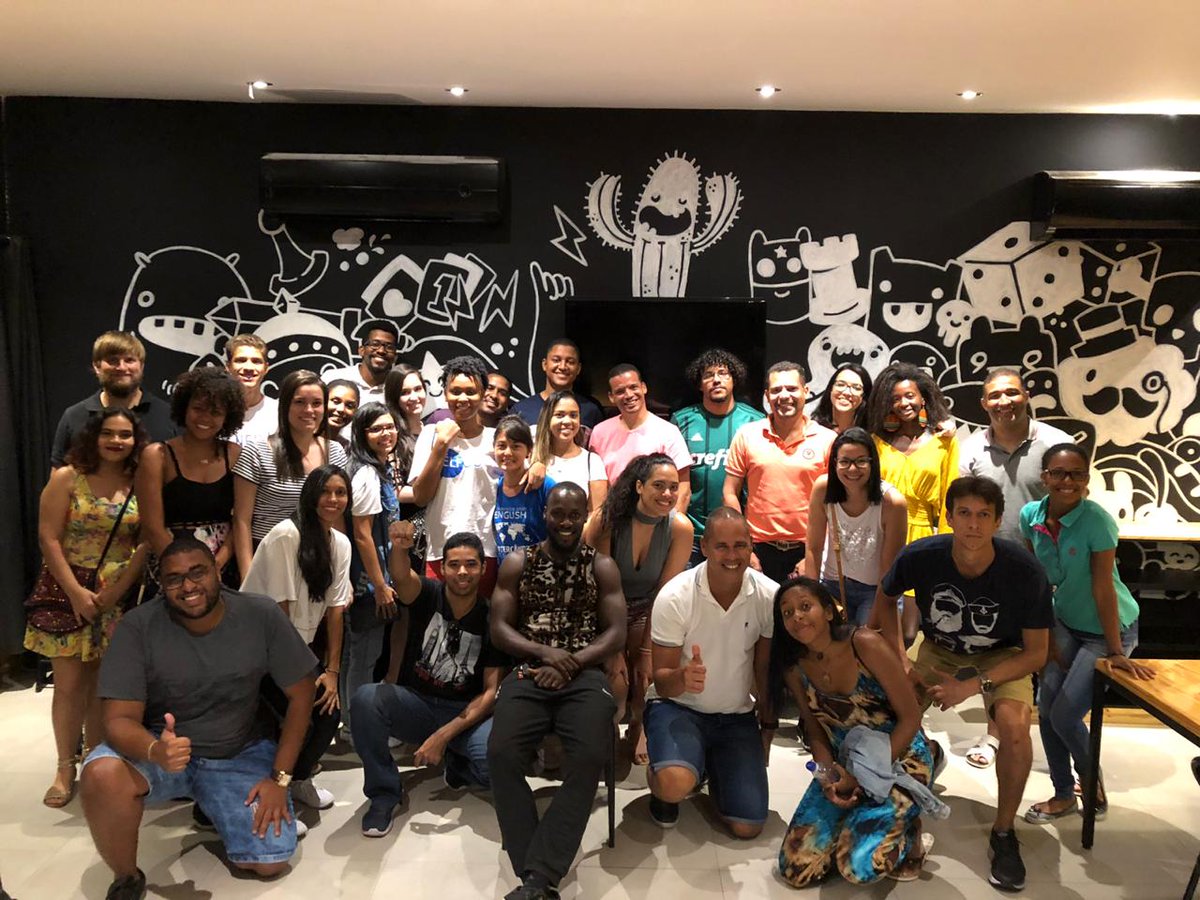 InglescomGareth's tweet photo. Sunday's Selfout big meeting São Jogue Pituba
#selfout #sunday #saojogue #pituba #salvador #bahia #brasil #brazil #aprenderingles #learnenglish #inglês #English #boardgamesofinstagram #boardgames #languages #idiomas #conversation #conversação #inglescomgareth https://t.co/KEIjhVcalB