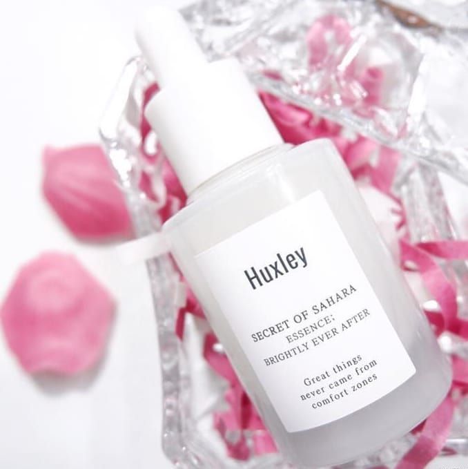 atriaskin's tweet photo. A highly concentrated brightening essence with ingredients that will protect skin from pollution. It works to give you clear skin and deliver a refined, bright and radiant look. https://t.co/4pjHDSlklD
